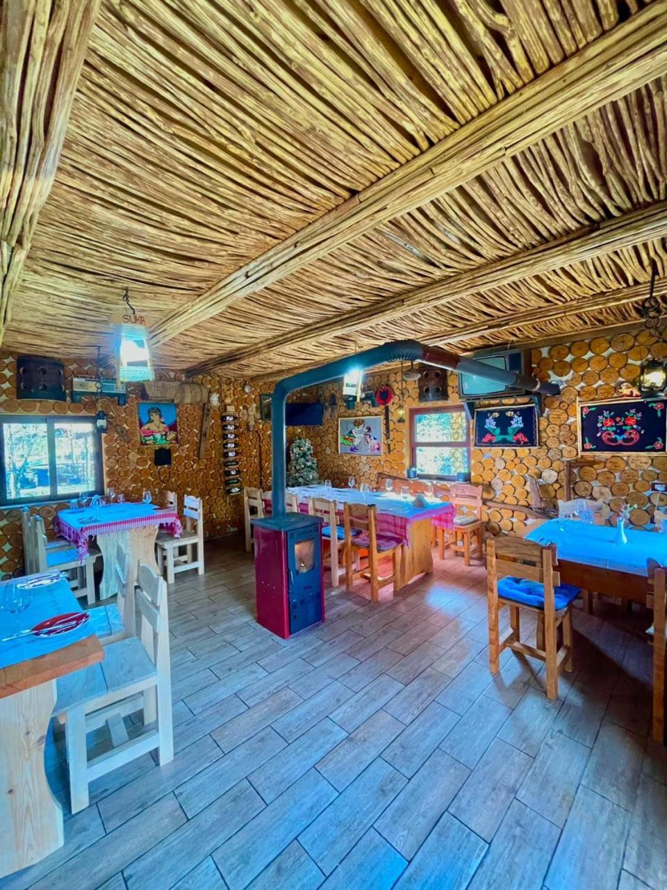Vilat Suka Mkushit Shkodër Buitenkant foto